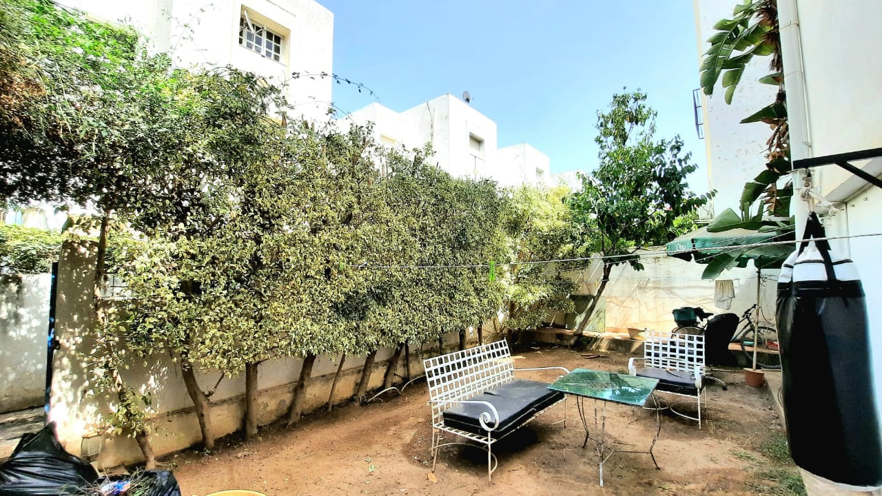 La Soukra Cite Elyes Location Appart. 3 pices Rare apart 120 m2 avec jardin 80m2